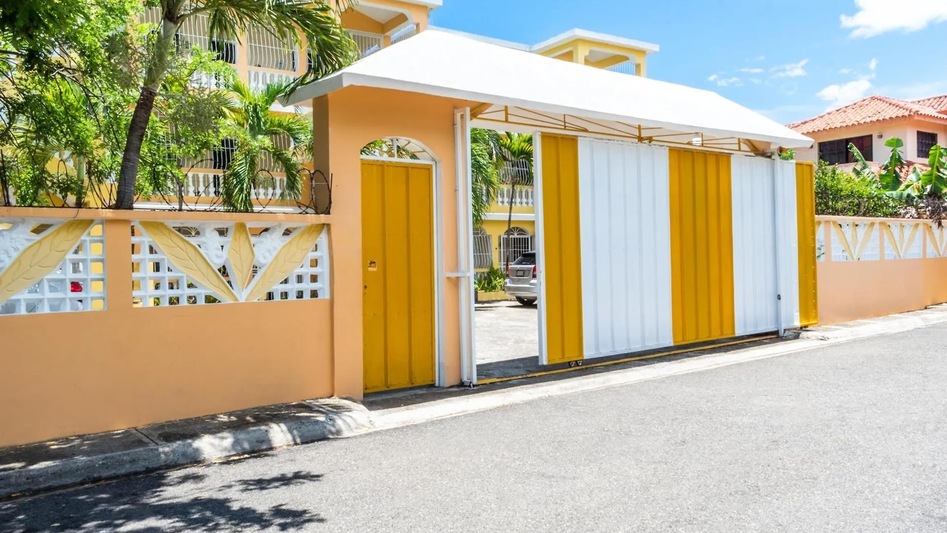 Apartment Spacious 2Br Retreat, Central City Sosua